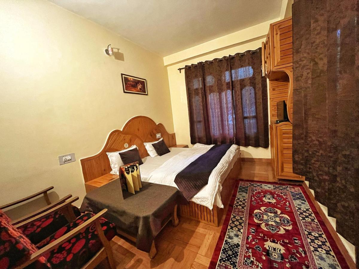 Hotel Anupam By Mid Orchard, Kasol Exterior foto